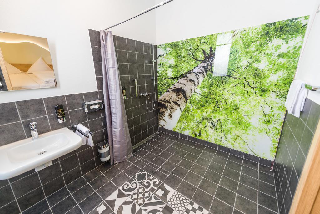 Hotel Rhoenhof Hünfeld エクステリア 写真